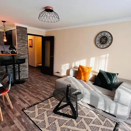 Apartment Pluton