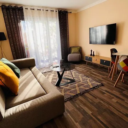 Apartment Pluton
