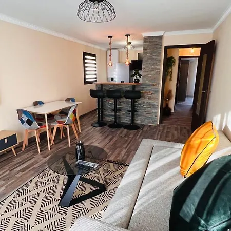 Apartment Pluton